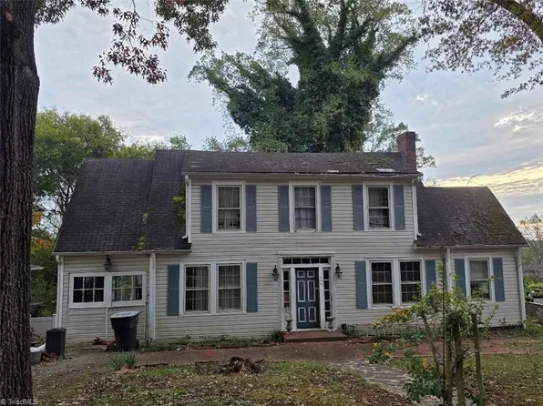 306 Highland Dr, Eden, NC 27288