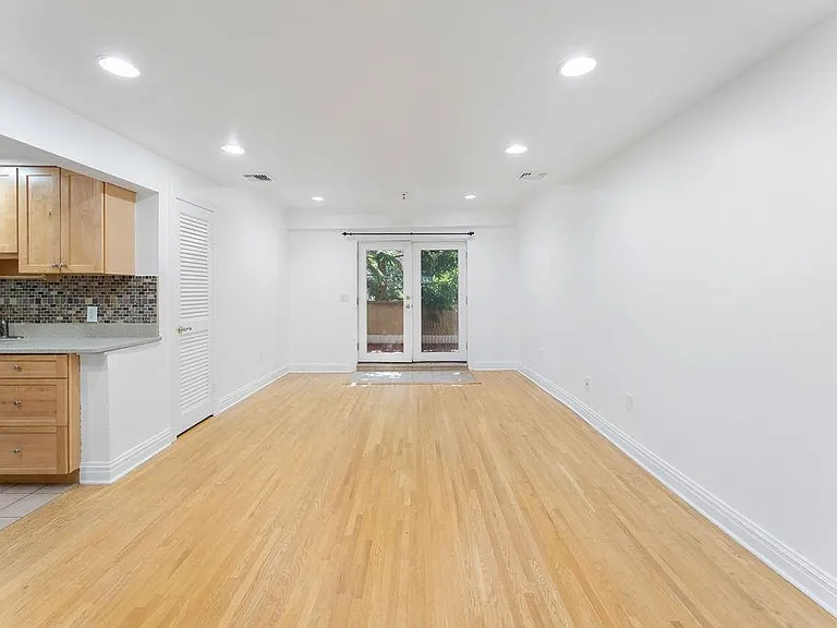 135 Garden St #4 — Photo 7
