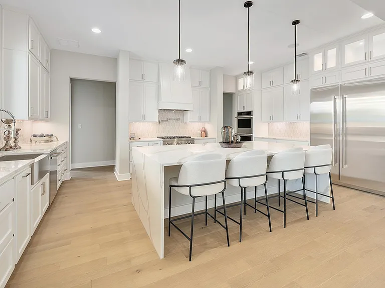 3601 Easy Money St — Photo 10