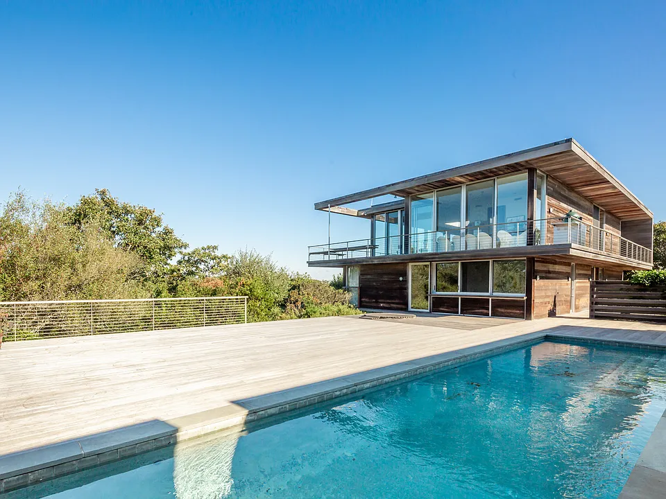 329 Cranberry Hole Rd