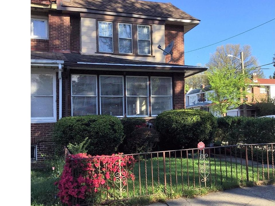 1st image of 4652 Oakland St