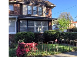 4652 Oakland St, Philadelphia, PA 19124