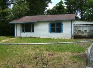 2702 11th St, Orange, TX 77630