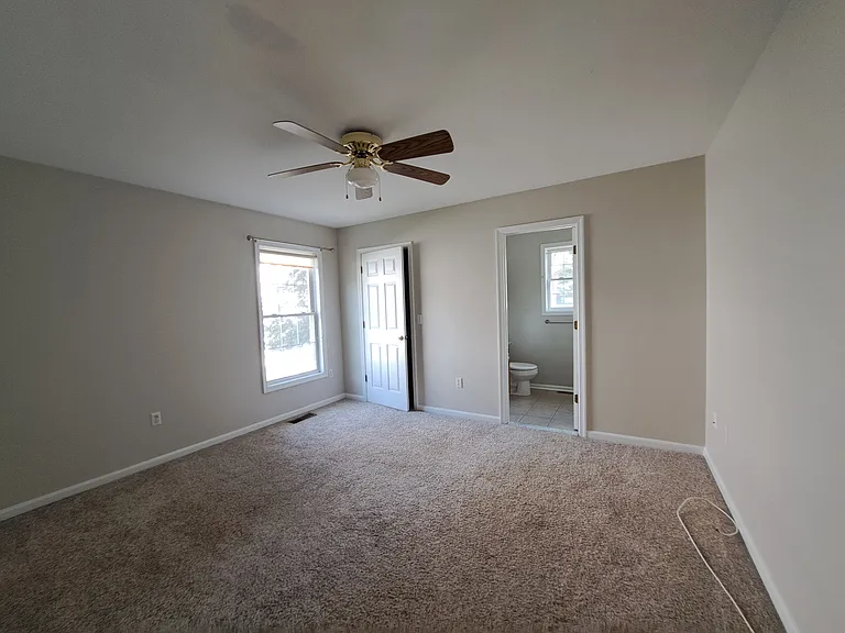 107 Strawberry Way — Photo 9