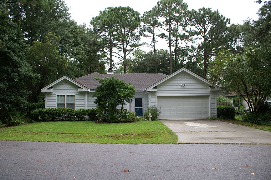 1st image of 49 Monticello Dr