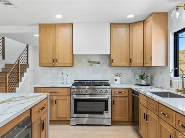 10321 Kamuela Dr, Huntington Beach, CA 92646