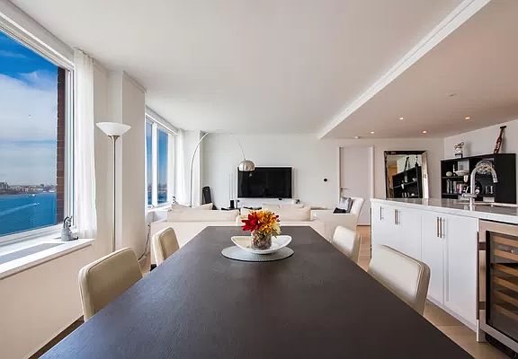 3rd image of 212 Warren St APT 25E