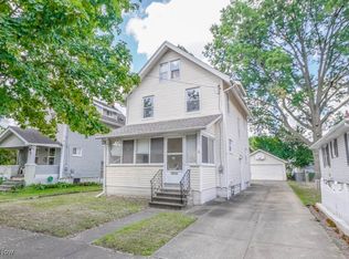 1118 Neptune Ave, Akron, OH 44301