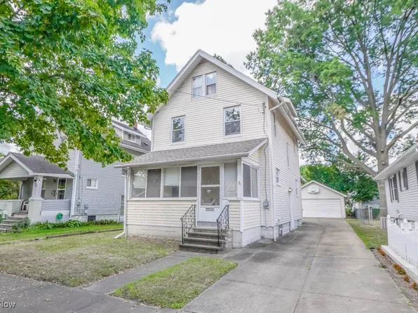 1118 Neptune Ave, Akron, OH 44301