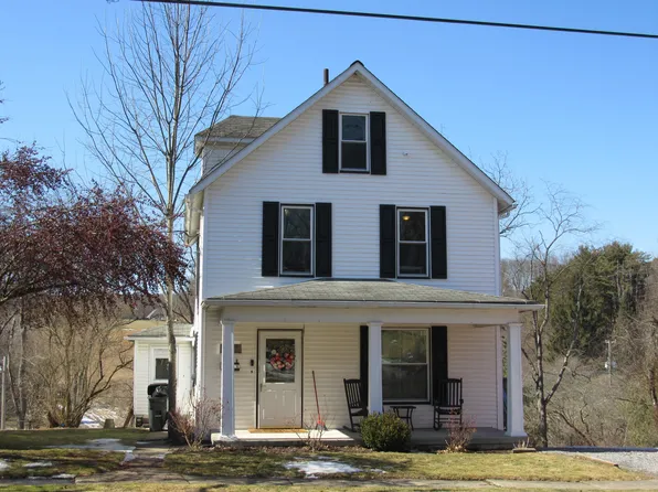 627 1st St, Du Bois, PA 15801