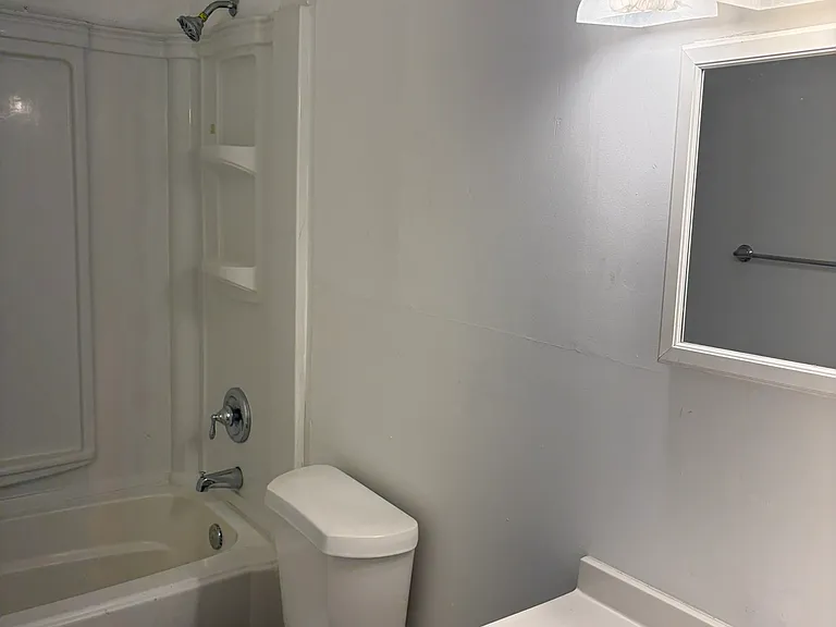 5301 SE Ebbtide Ave — Photo 8