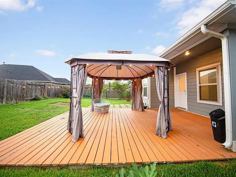 31206 Whitfield Ct — Photo 22