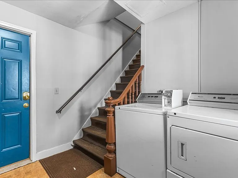 158 Main Street — Photo 18