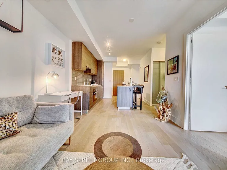 200 Bloor St W #1409 — Photo 22