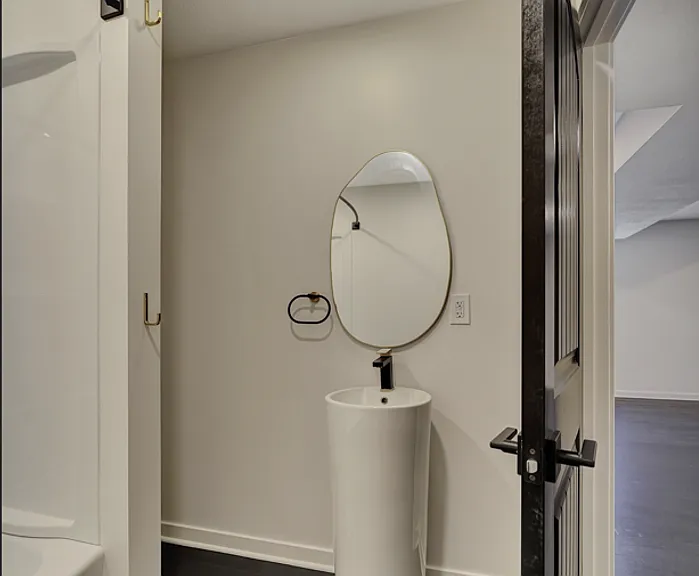 7339 Yankee Woods Dr — Photo 31