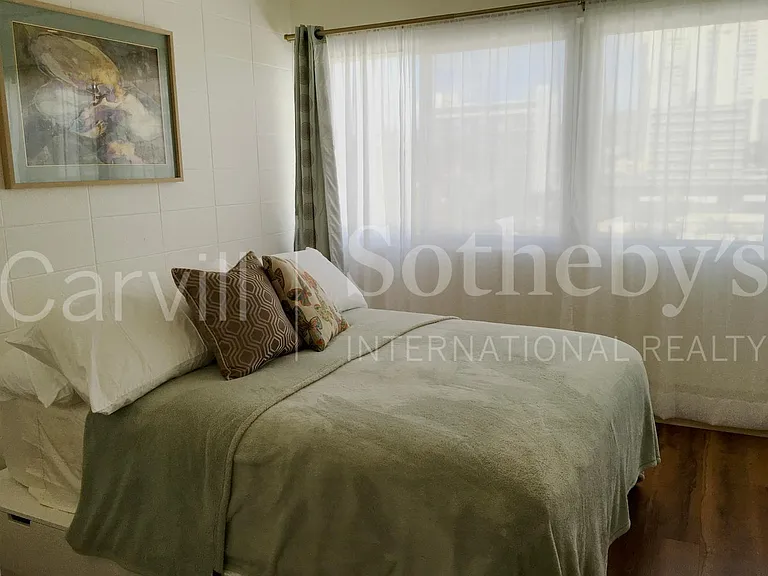 1710 Makiki St #502 — Photo 7
