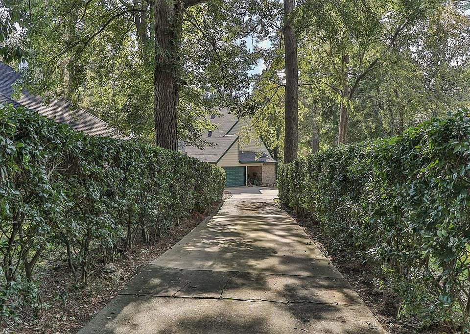 1st image of 212 Springs Edge Dr