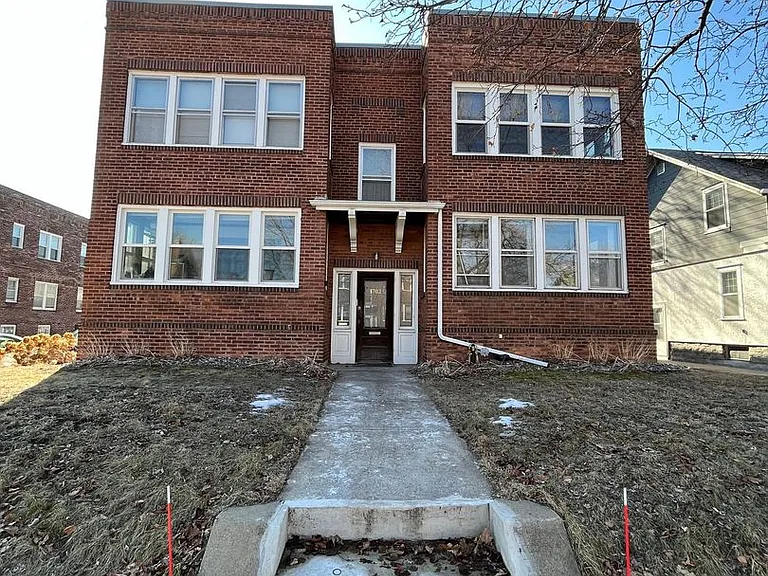 1702 Hague Ave St. Paul, MN 55104 — Photo 4