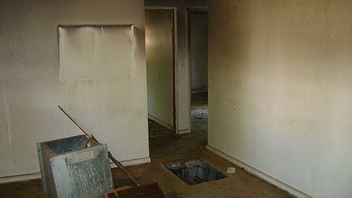 3rd image of 1433 N Standish Ave
