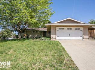 5118 Robander St, Carmichael, CA 95608