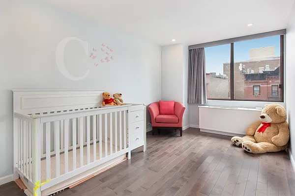 Sold by Douglas Elliman | media 26