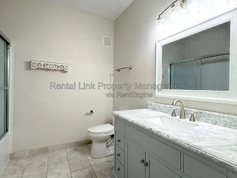 11530 Villa Grand #1115 — Photo 41