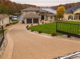 340 Red Bird Rd, Lake Ozark, MO 65049