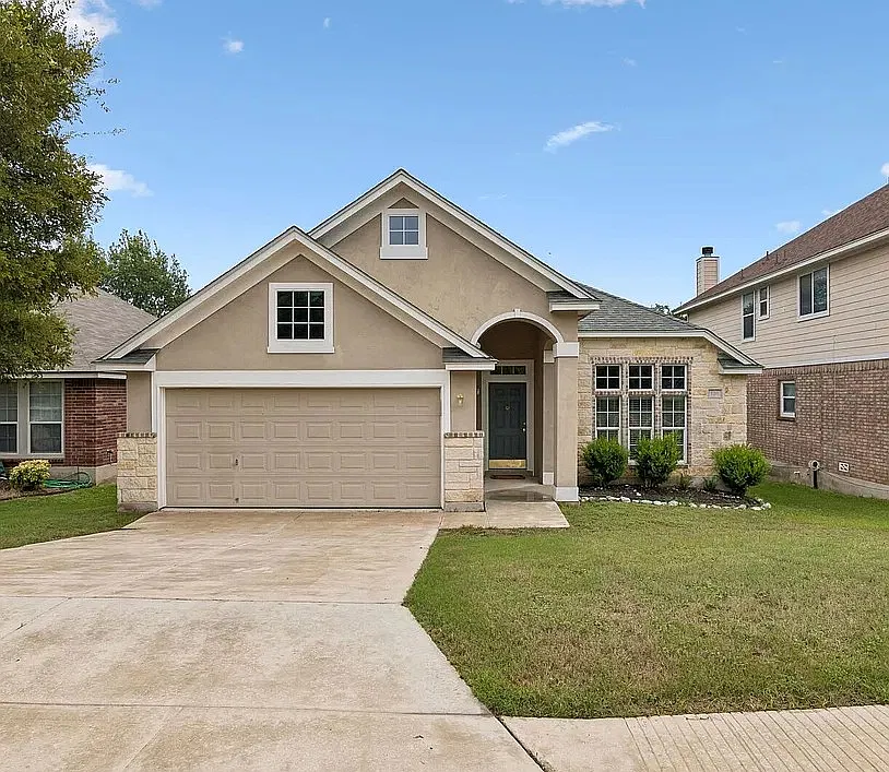3 bed, 1659 sqft, $2,345 — Photo 1