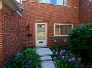 3385 Williamsburg Rd, Ann Arbor, MI 48108