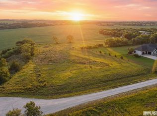 8895 Timber Ridge Ct, Firth, NE 68358