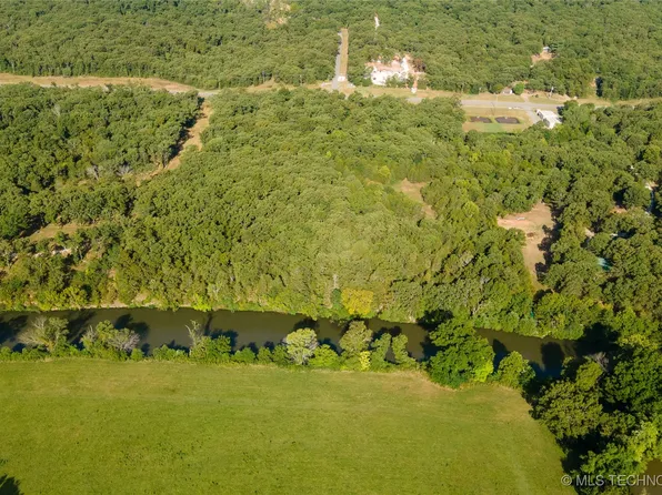 100257 Highway 100, Gore, OK 74435