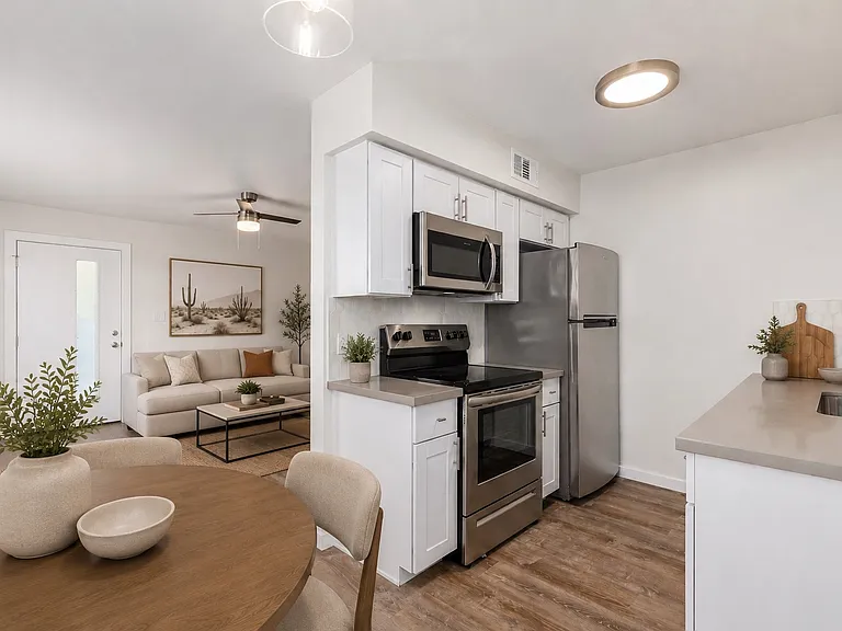 7602 E Polk St #101 — Photo 3