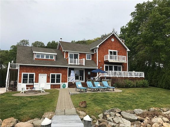 2nd image of 152 Winchester Dr