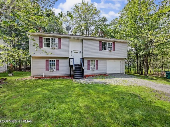 8440 Bear Trail Dr, Tobyhanna, PA 18466