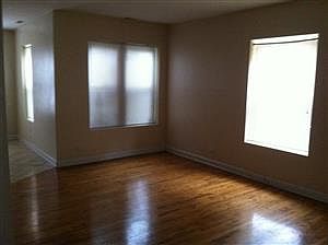 3rd image of 7508 S Essex Ave APT 1A