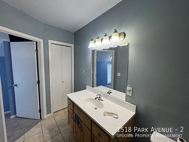 1518 Park Ave #2 — Photo 19