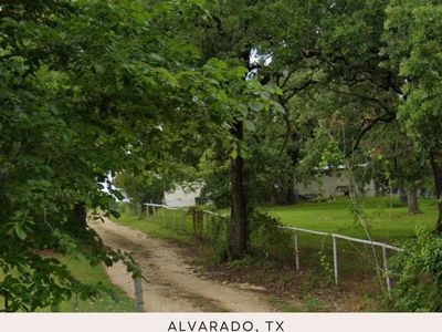 3944 County Road 401b, Alvarado, TX, 76009