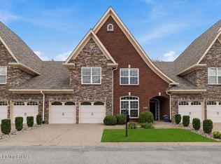 4105 Nicholas Roy Ct, Prospect, KY 40059