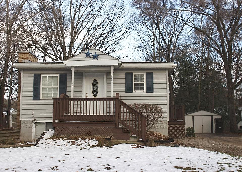 1st image of 326 Cottonwood St