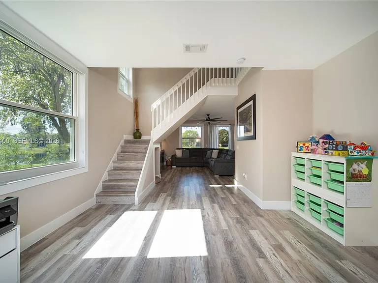 754 NW 154th Ave — Photo 12