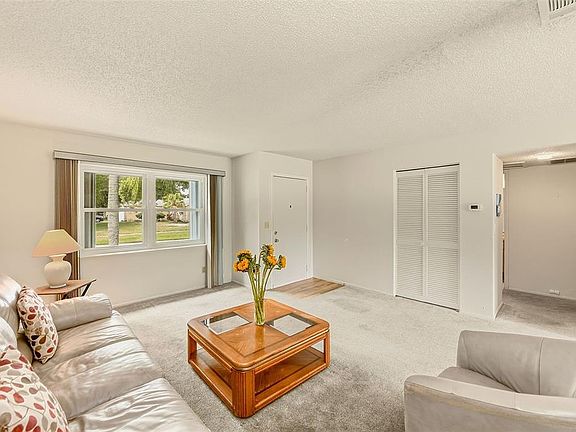 5th image of 2560 ELDERBERRY DRIVE