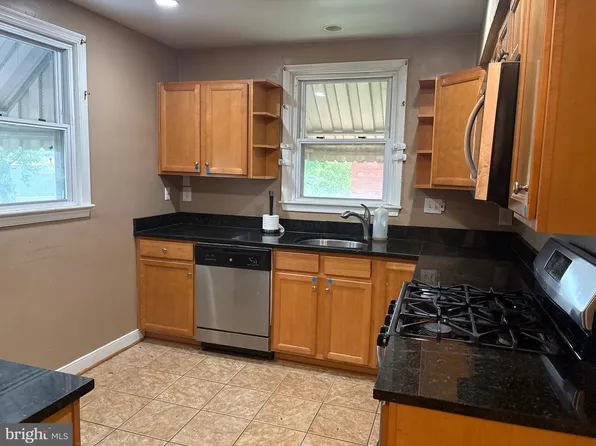 743 Upsal St SE, Washington, DC 20032