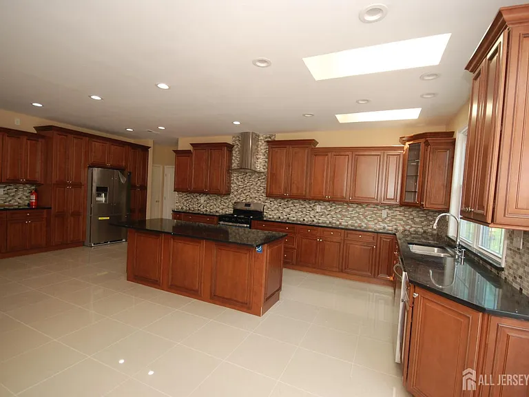 41 Fritz Dr — Photo 12
