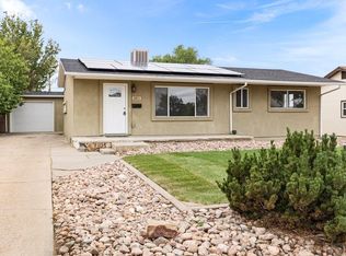 1611 Englewood Dr, Pueblo, CO 81005