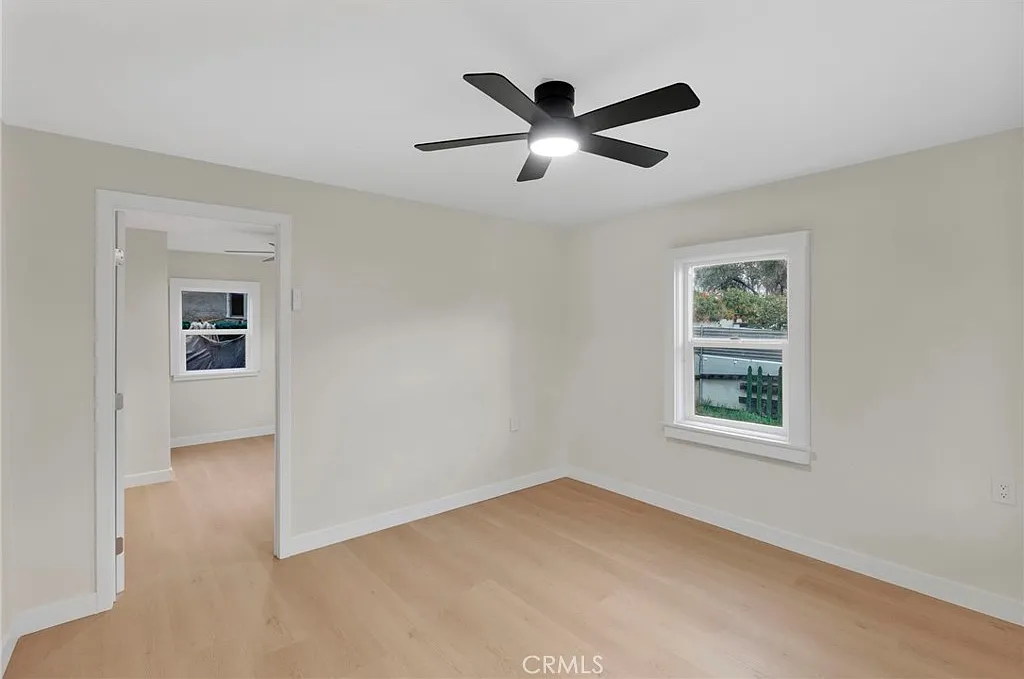 2 bed, 750 sqft, $2,500 — Photo 4