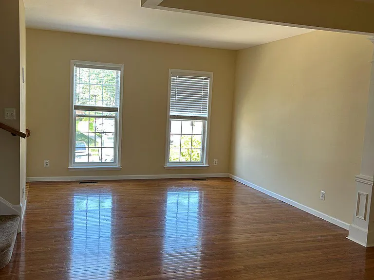 6391 Hawk View Ln — Photo 9