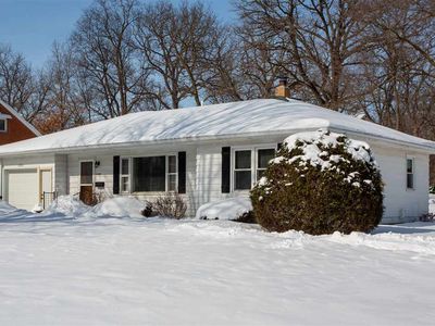2726 Rainbow Dr, Cedar Falls, IA, 50613