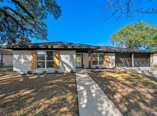 1313 Redbud Trl, Lockhart, TX 78644
