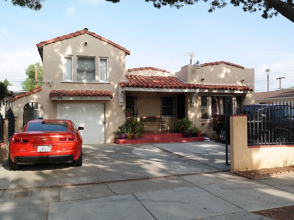 1st image of 127 Jefferson Ave