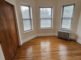 3749-55 W Grace St, Chicago, IL